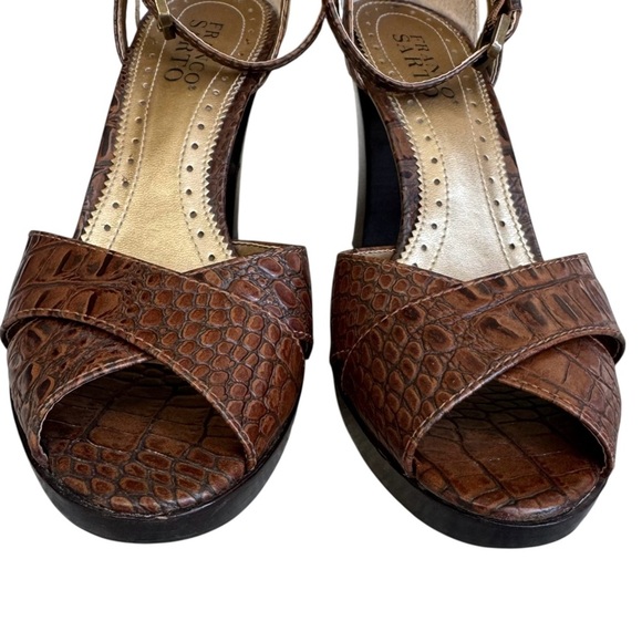 Franco Sarto Brown Crocodile Leather Printed Sandal 7.5 Ankle Strap